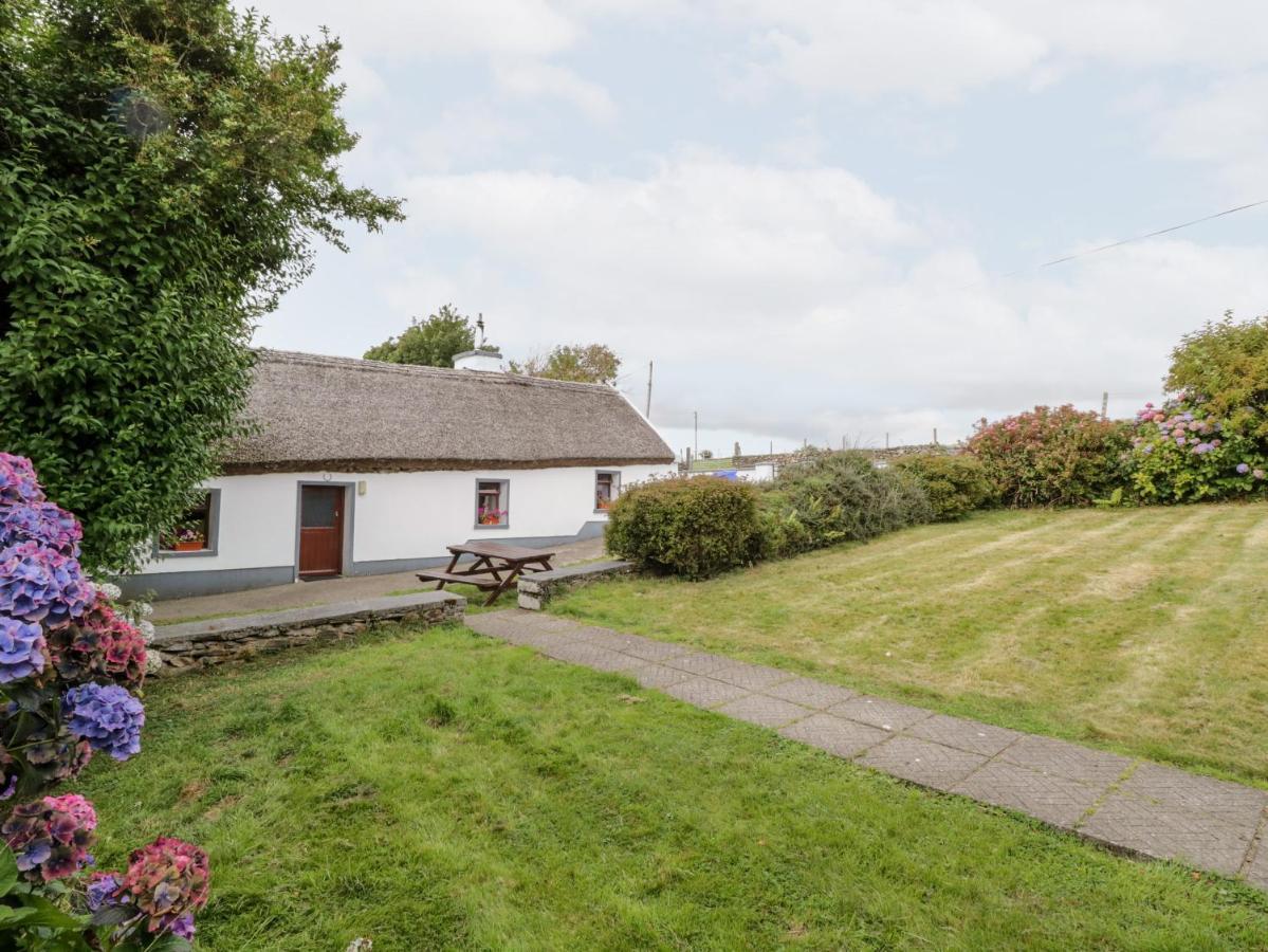 The Thatched Cottage Liscarney Exterior photo